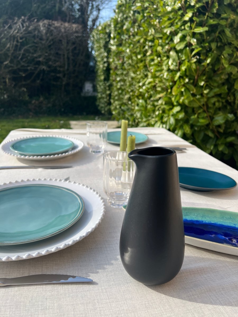 ALTO - Carafe noir en grès - B&Inside