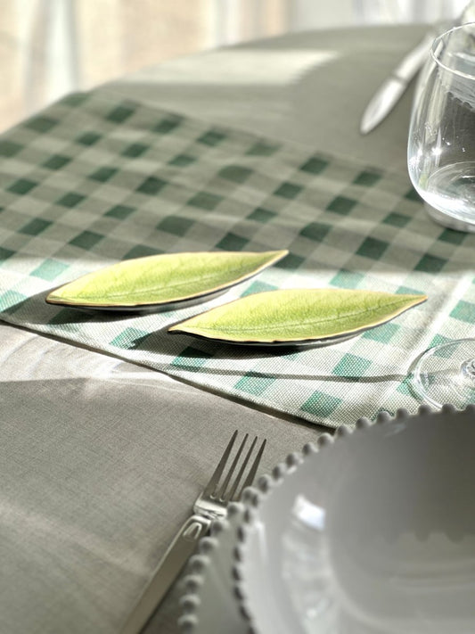 Assiette Feuille de Laurier Grès Fin Vert 18cm - Design Naturel Portugal - B&Inside