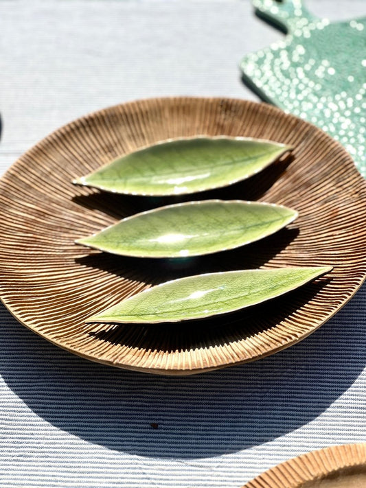 Assiette Feuille de Laurier Grès Fin Vert 18cm - Design Naturel Portugal - B&Inside