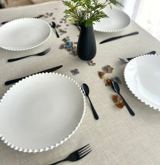 Assiette Plate SNOW PEARL en grès blanc - B&Inside