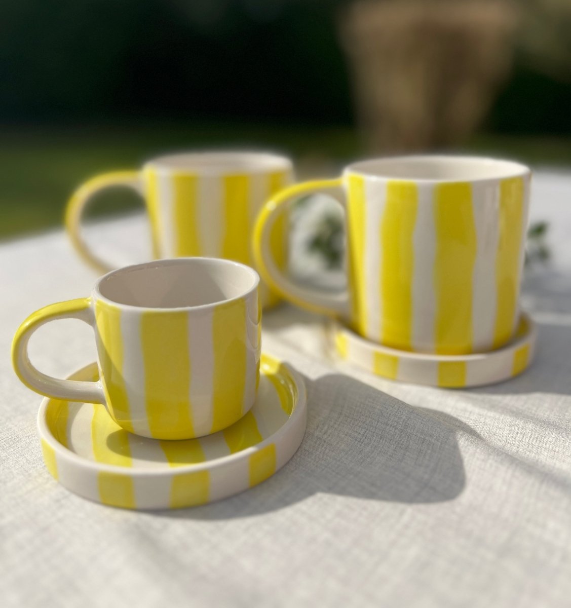 Mug STRIPES jaune et blanc - Céramique artisanale - B&Inside