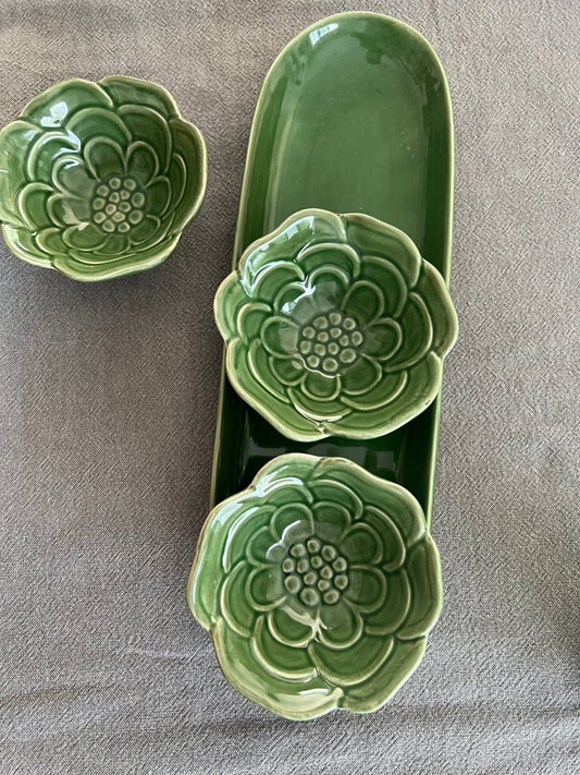 PETALES GOURMANDS: Plateau apéritif 3 coupelles fleurs - B&Inside