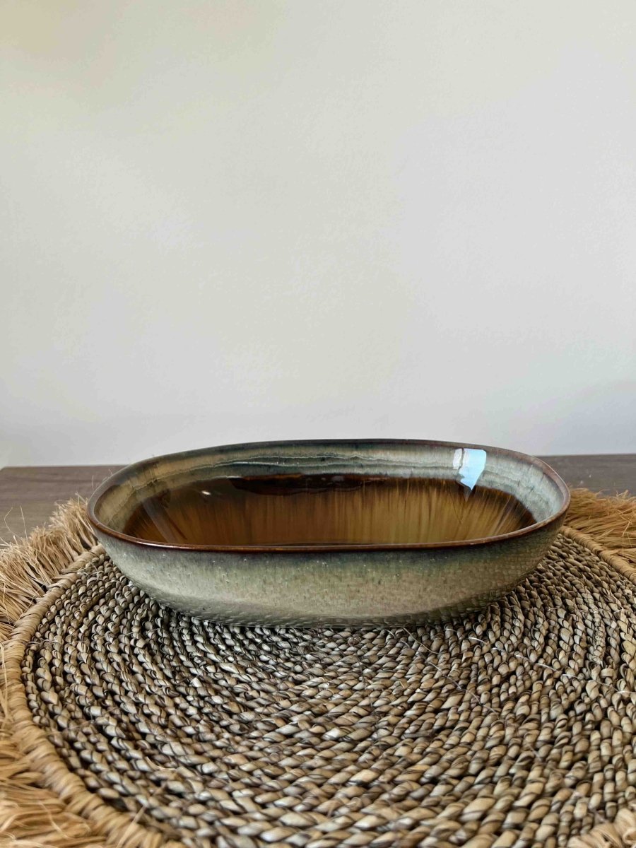Petit plat bicolore kaki et marron - AMALI - B&Inside
