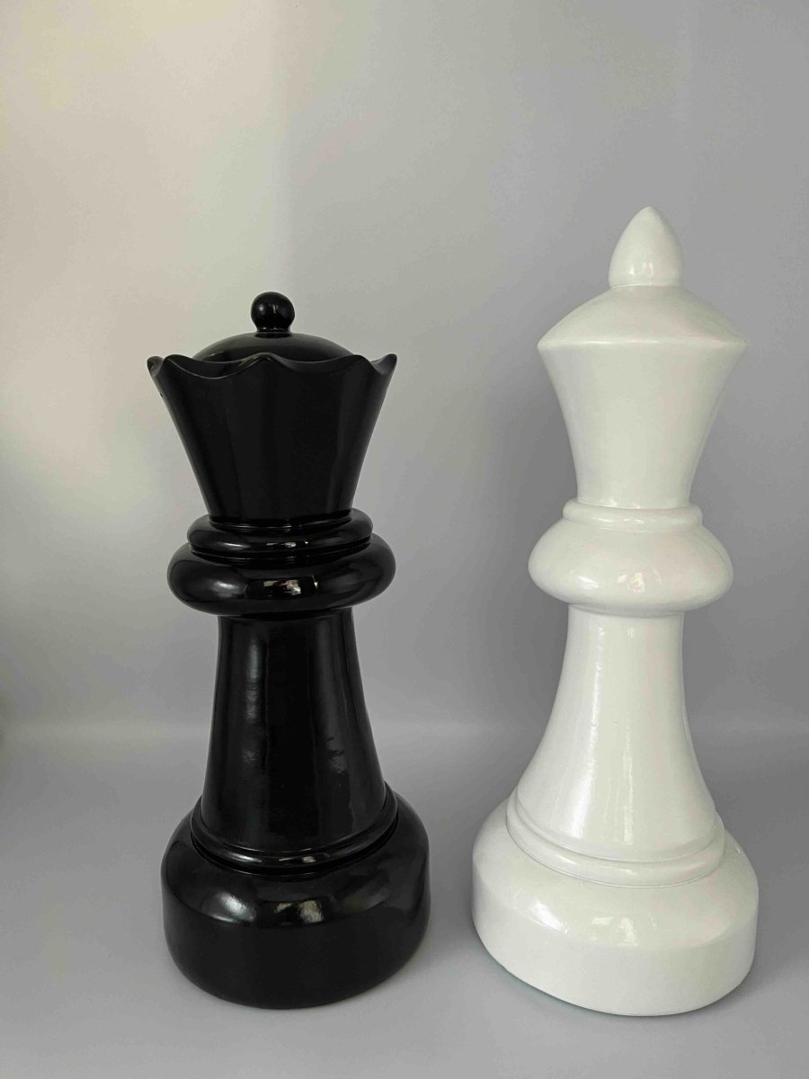 Pièce d'échec décorative en résine noire LA TOUR - B&Inside