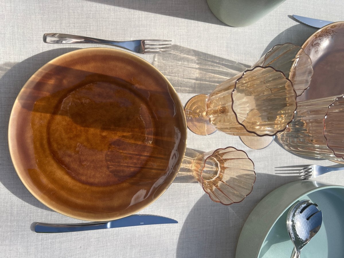 RIVIERA - Assiette plate terre - noir - B&Inside