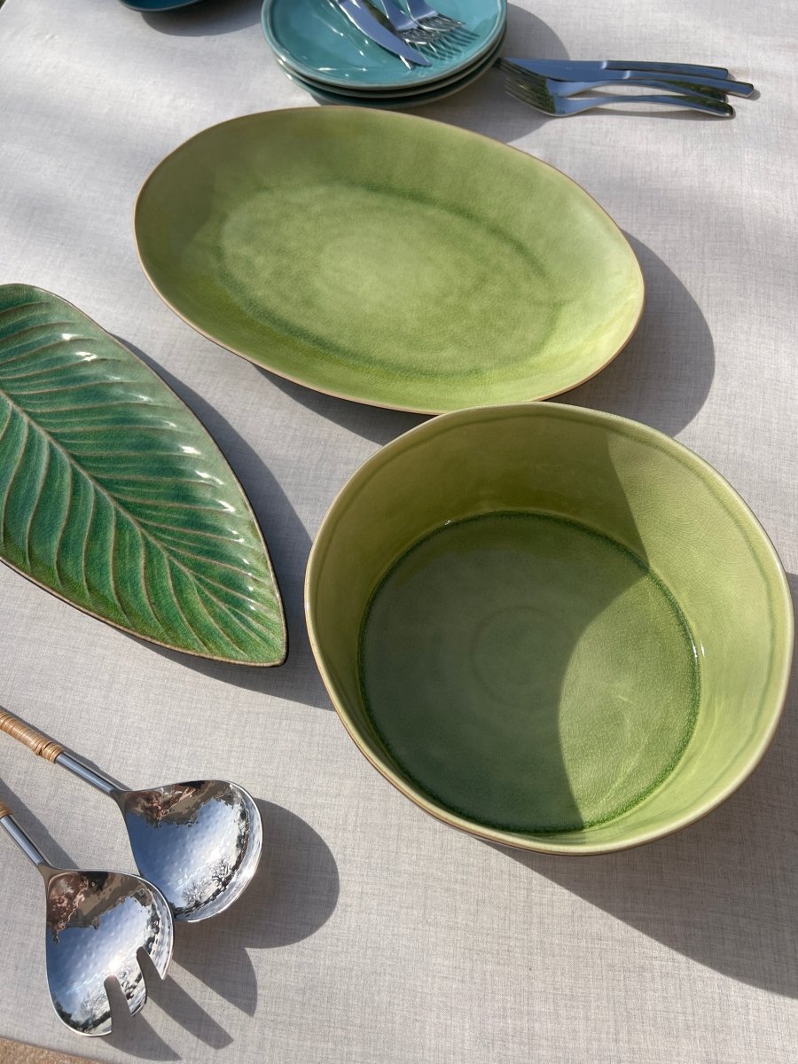 RIVIERA - Plat ovale en grès fin vert - B&Inside