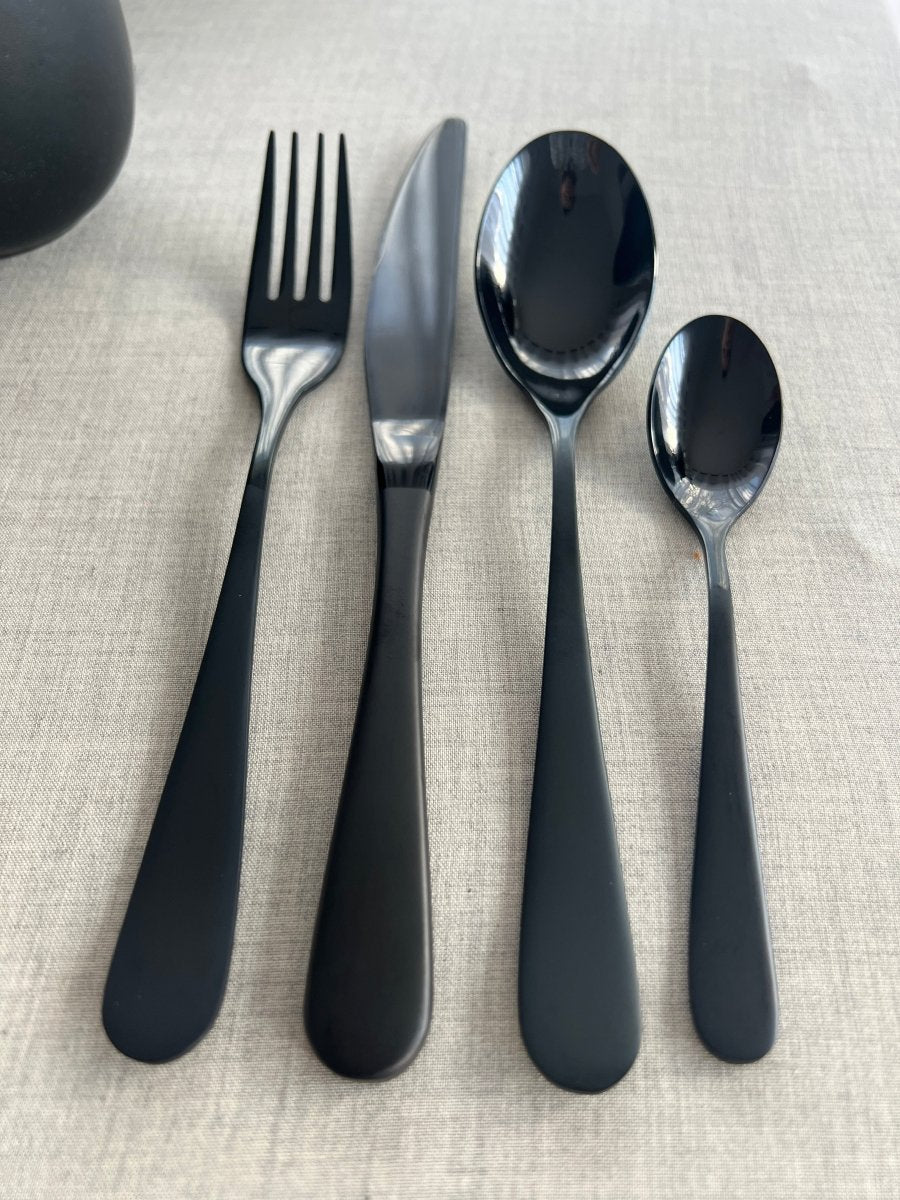 Service de 24 couverts noirs EBENE - B&Inside