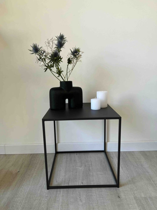 Table carrée métal marron compacte élégante - table d'appoint - MIA - B&Inside