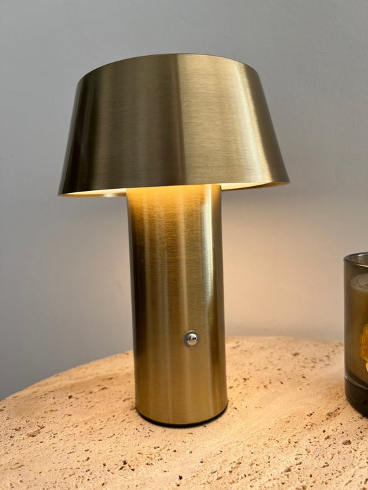 VAGABONDE : Lampe de table dorée - B&Inside