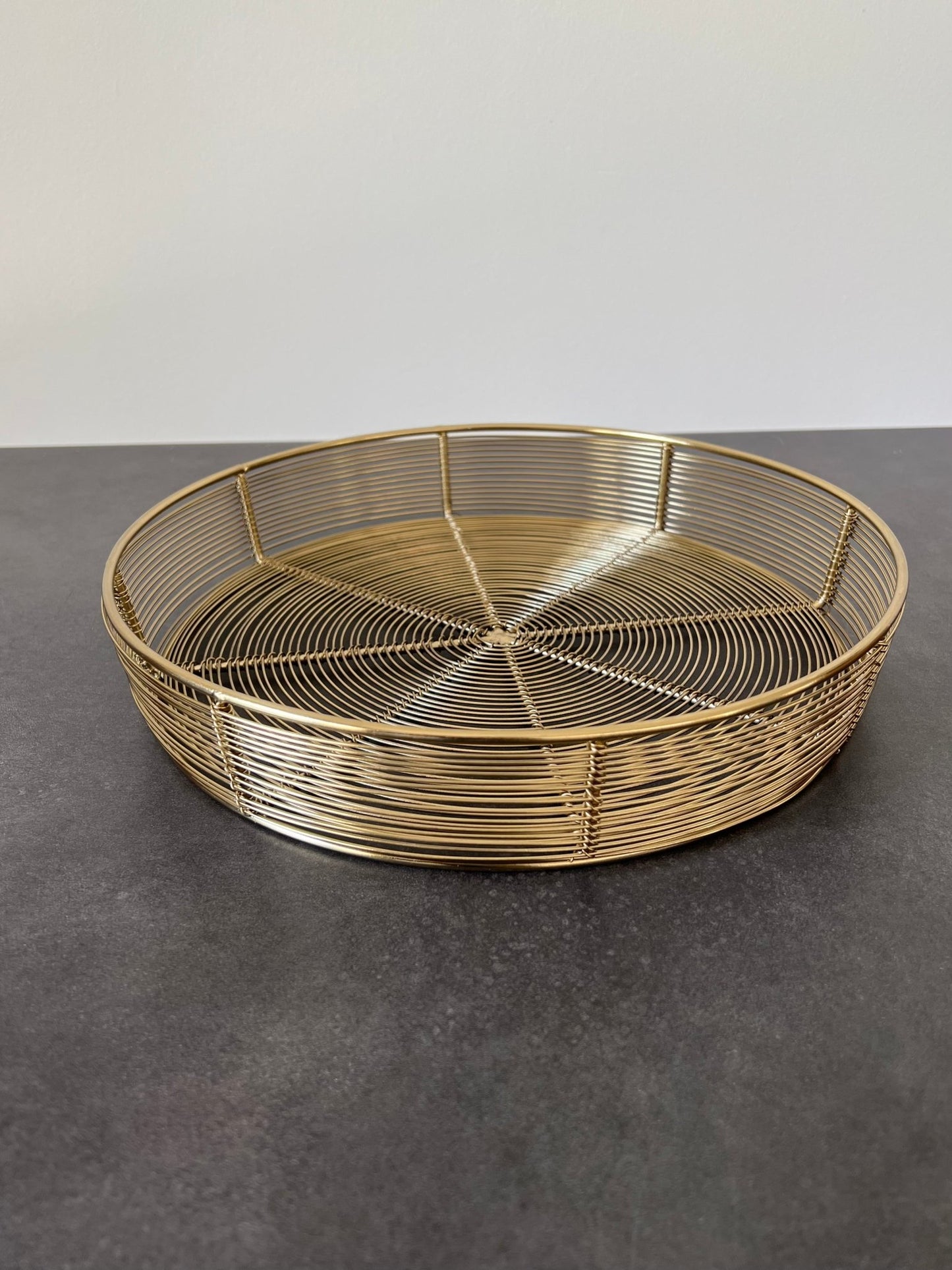 BENNY - Corbeille en métal doré - B&Inside