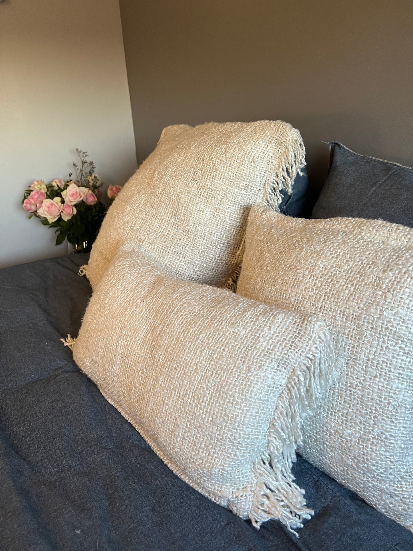 FLOCON - coussin écru en coton - B&Inside