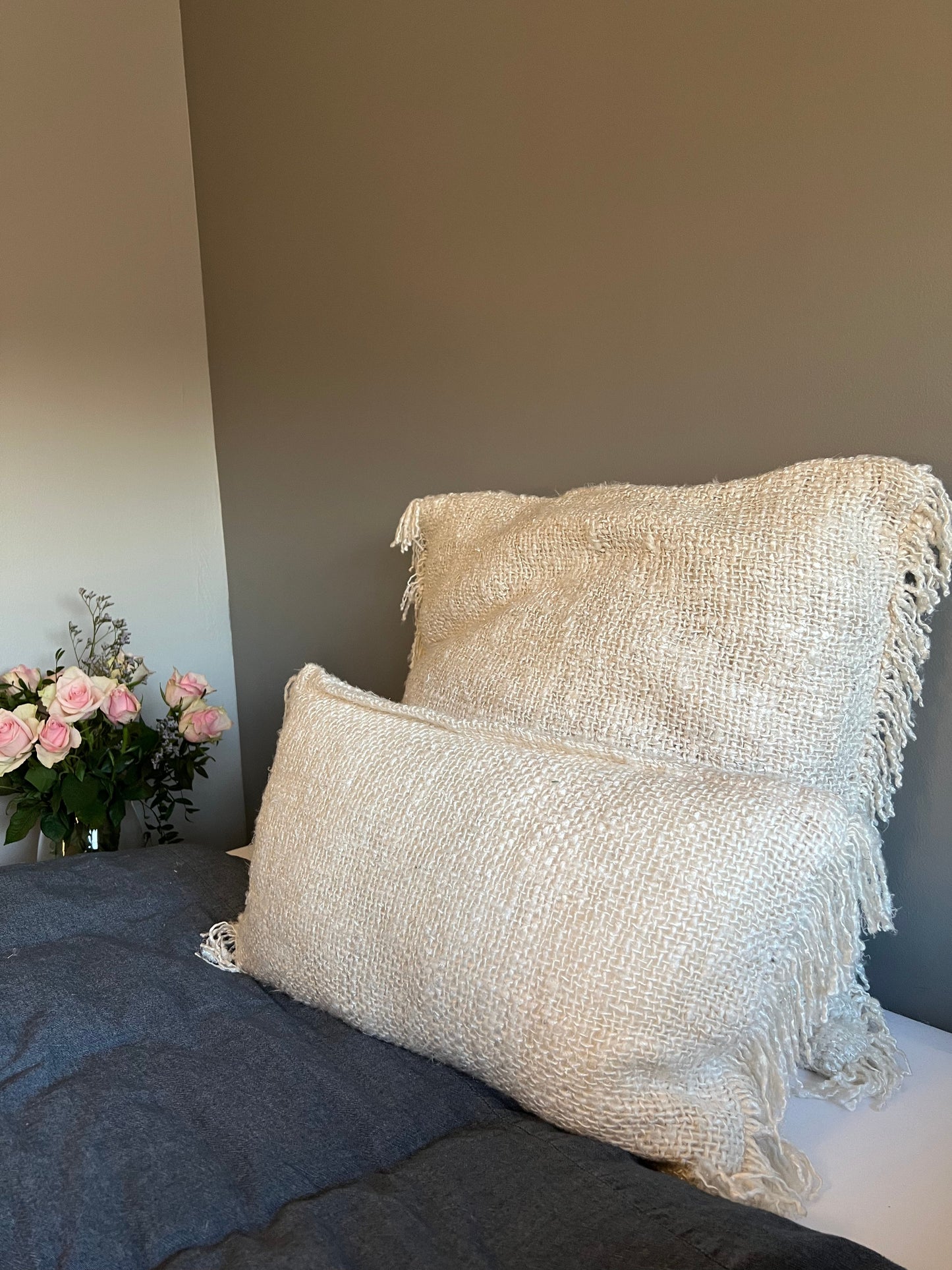FLOCON - coussin écru en coton - B&Inside
