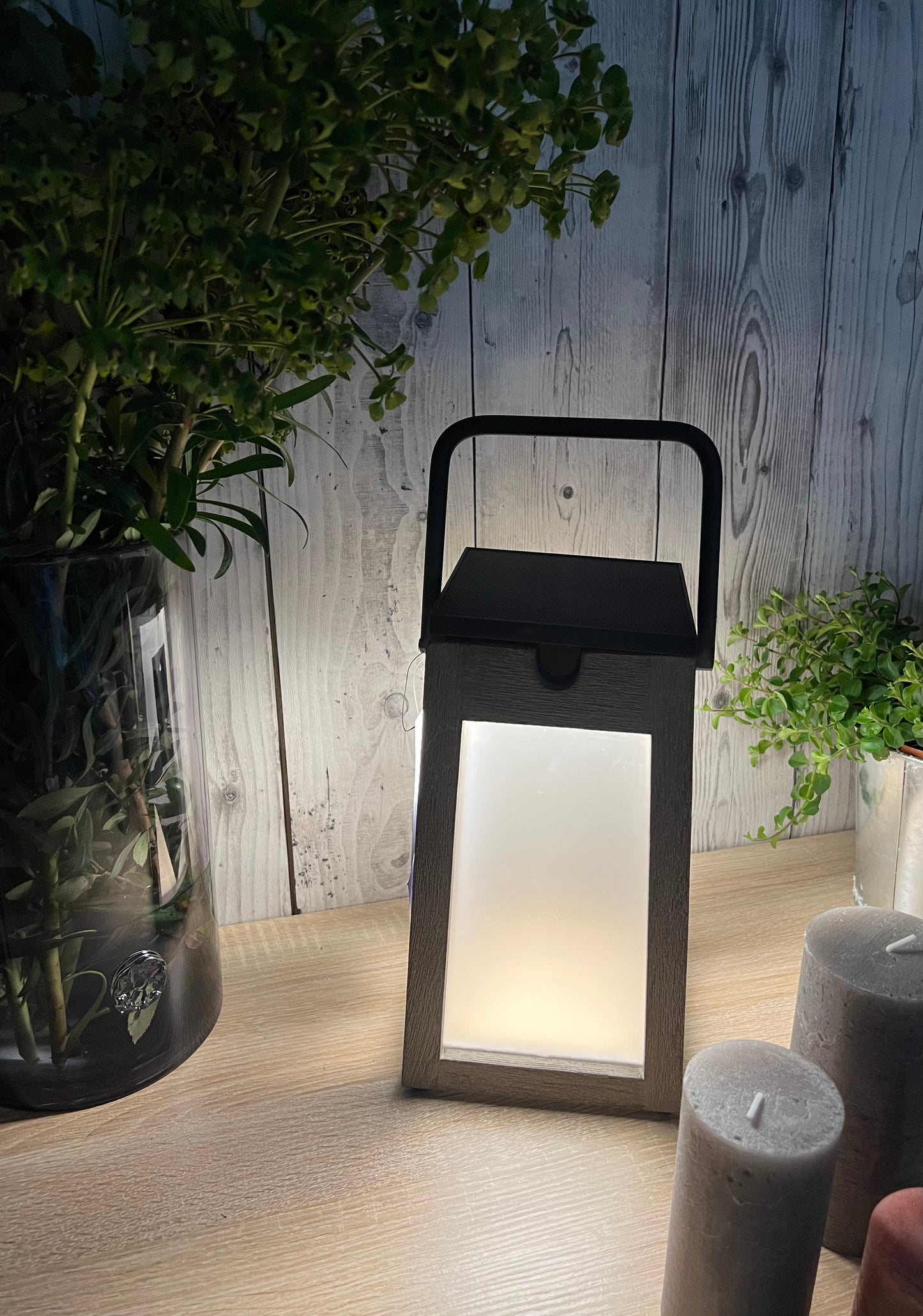 Lampe solaire portable TINKA - B&Inside
