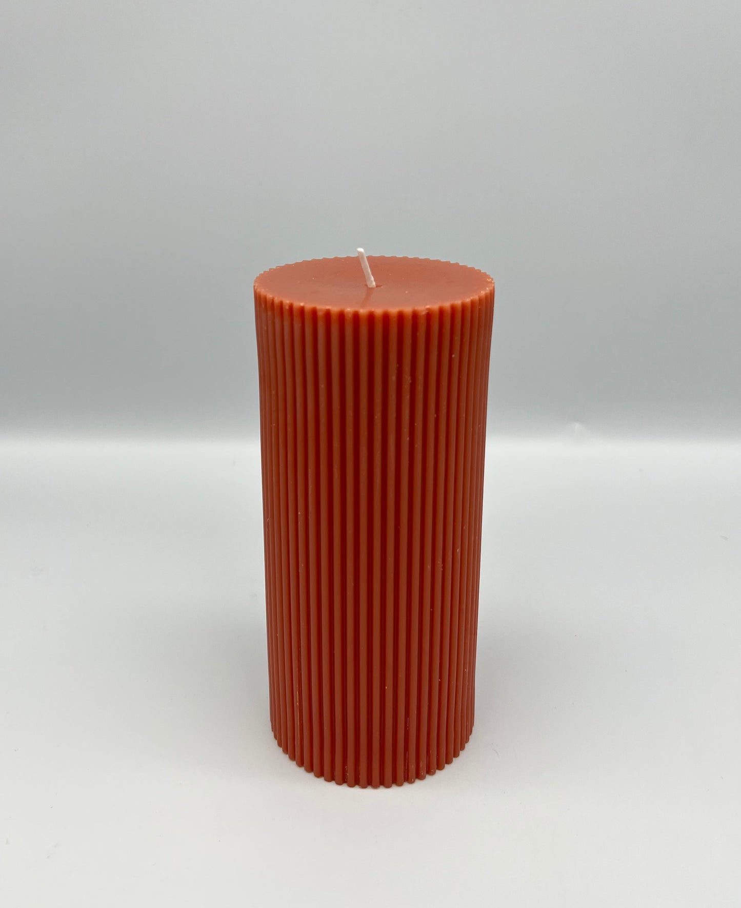 PLUTON - Bougie strié terracotta B&Inside