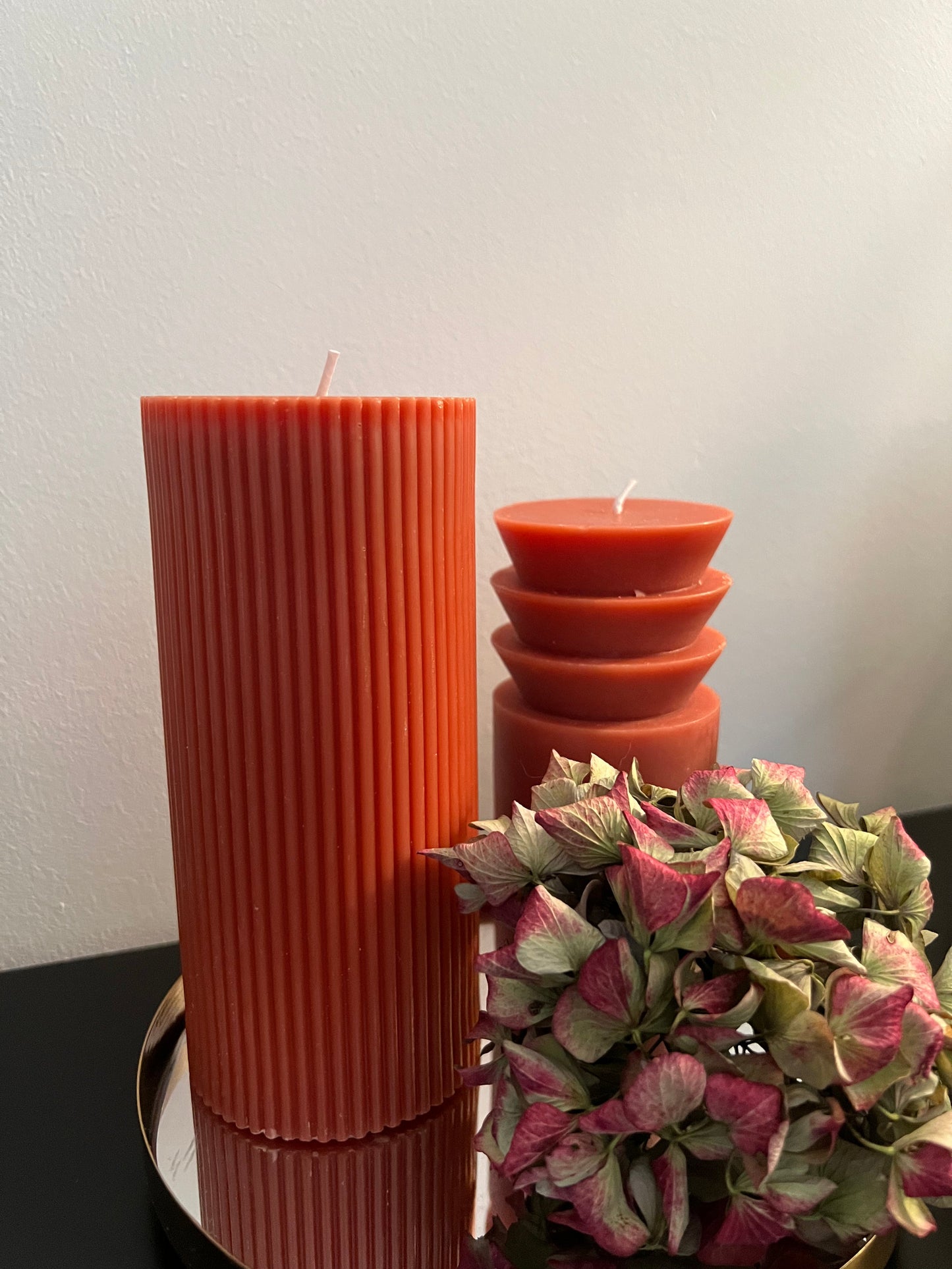 PLUTON - Bougie strié terracotta B&Inside
