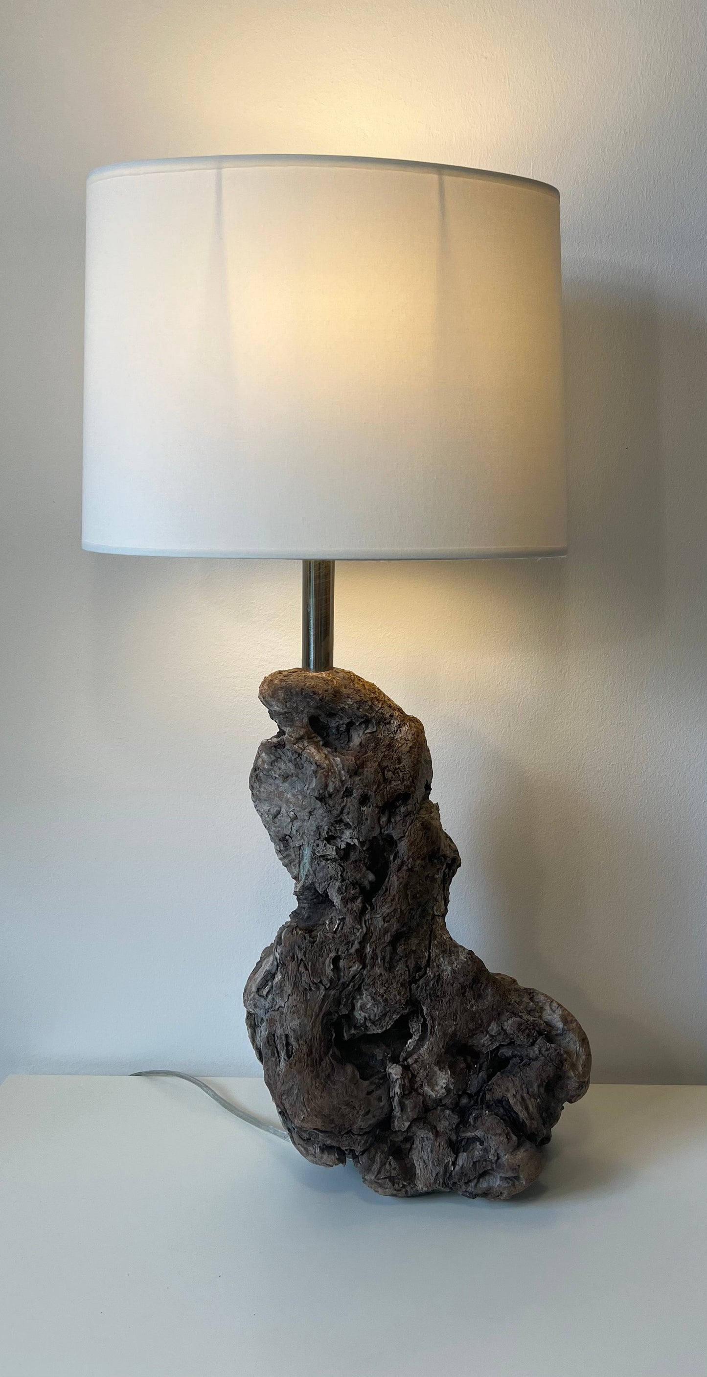 SMALL DRIFTWOOD - Lampe en bois flotté et abat-jour blanc Lampe en bois flotté B&Inside