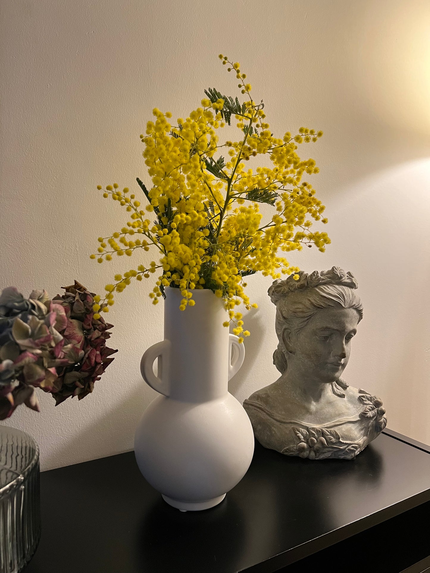 Vase SUKO en céramique blanche