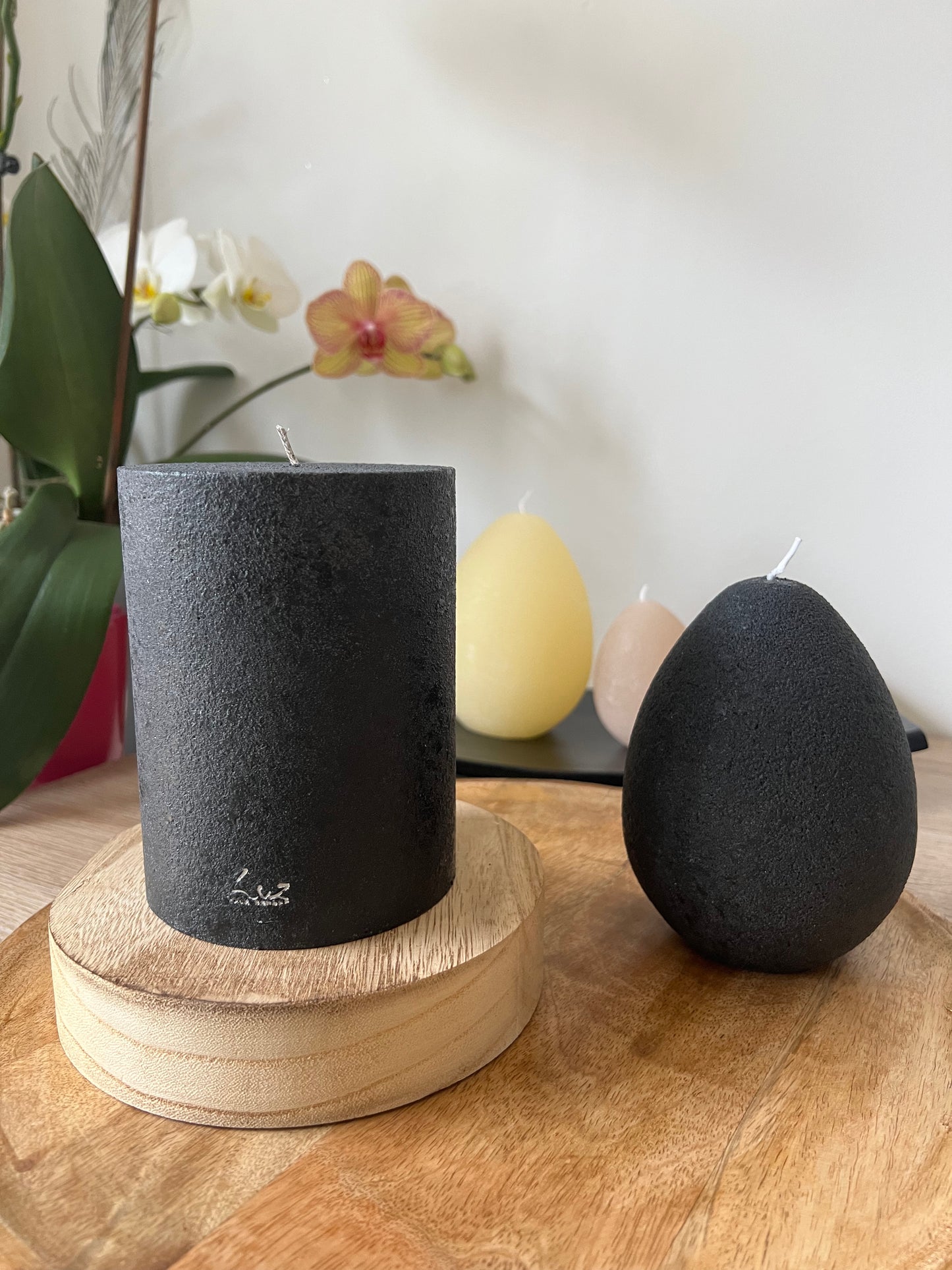 Bougie Cylindrique NOIR - Luz Your Senses 2 Tailles 90H-100H