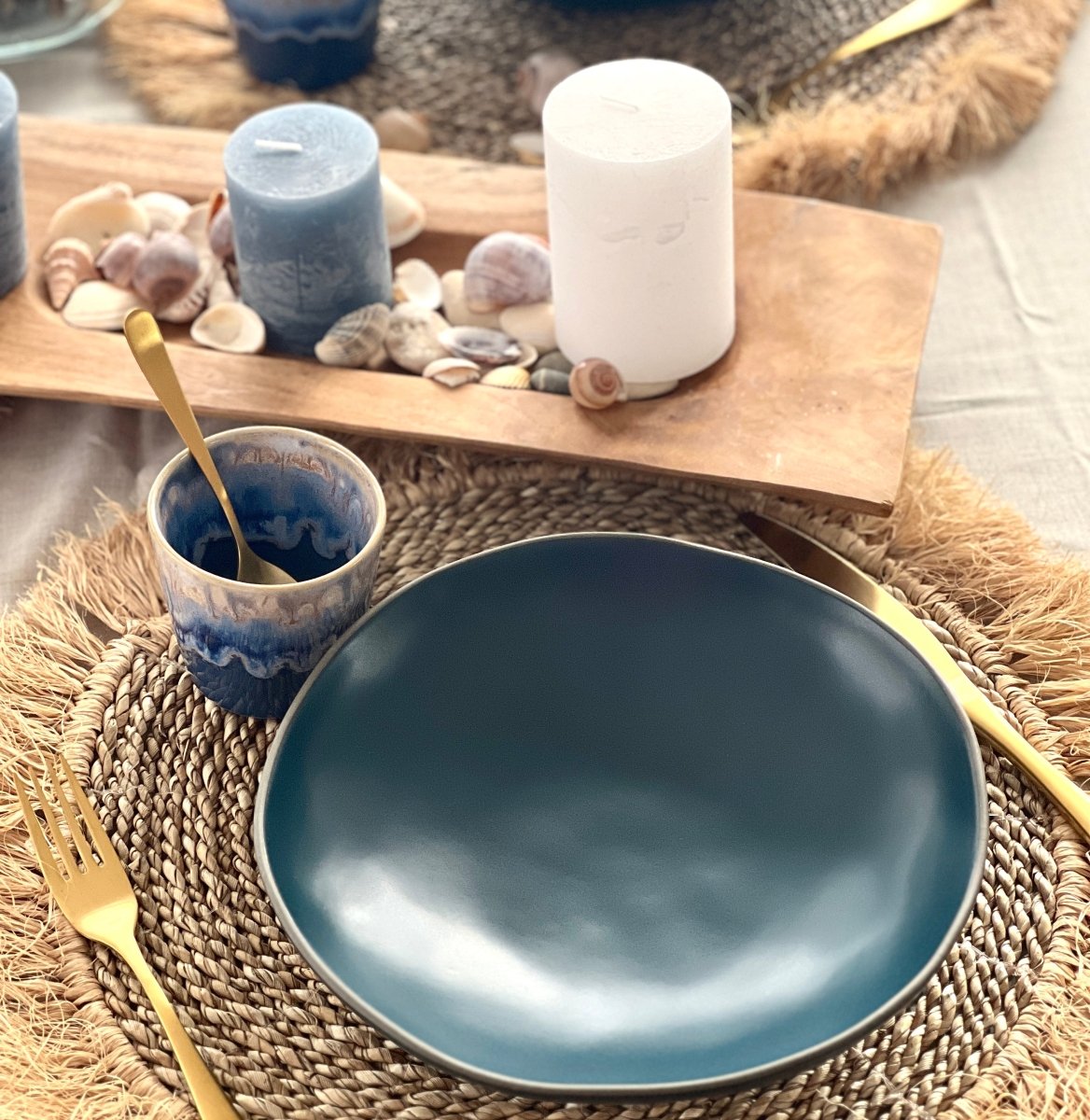 Assiette Creuse Bleu Deep Sea en Grès - Vaisselle Moderne 23cm - B&Inside