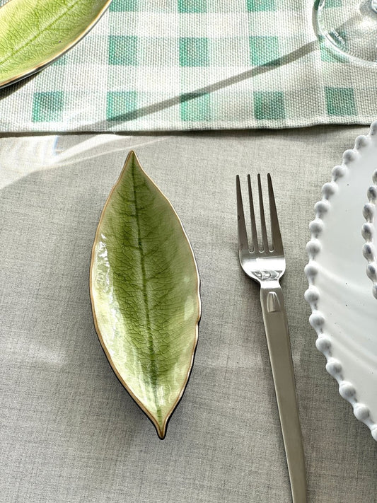 Assiette Feuille de Laurier Grès Fin Vert 18cm - Design Naturel Portugal - B&Inside