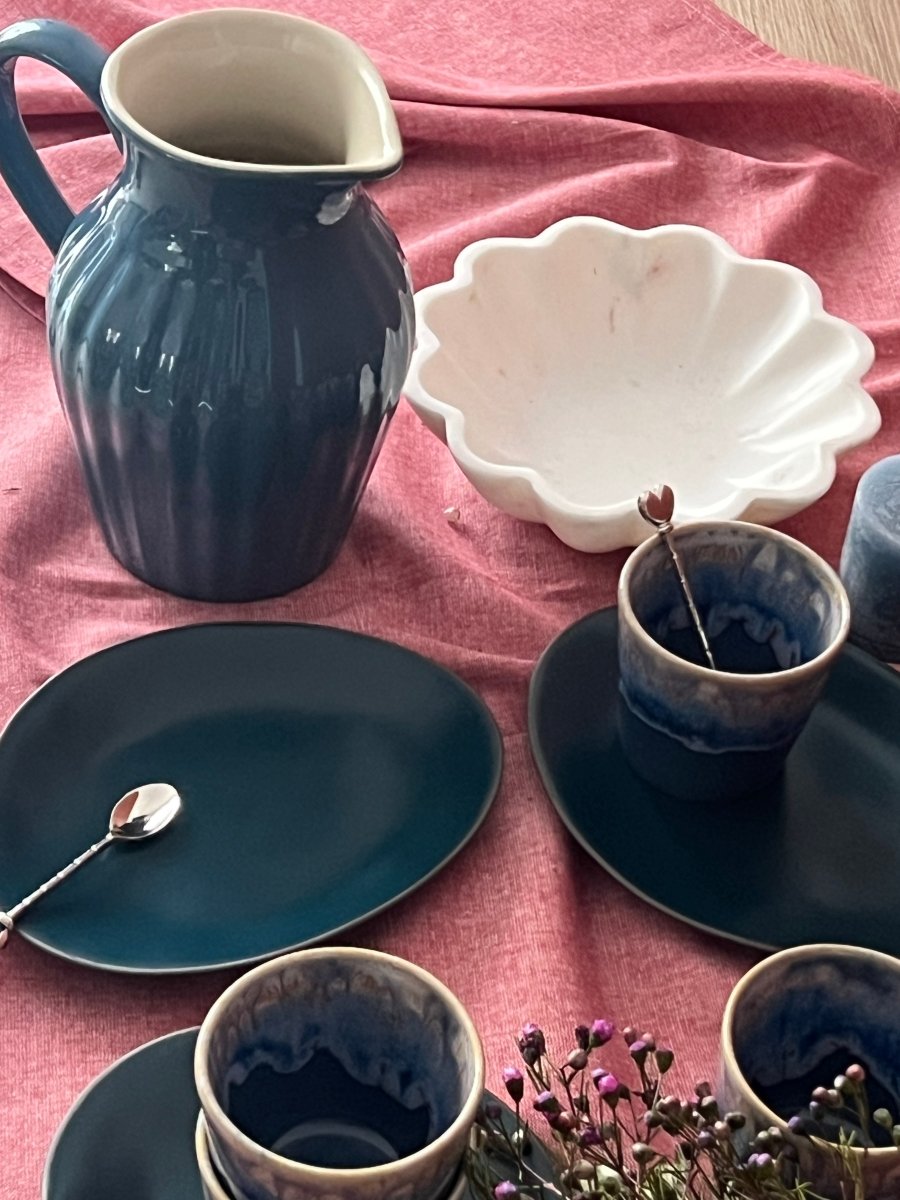 Assiette Ovale Bleu Deep Sea en Grès - Vaisselle Moderne 20cm - B&Inside