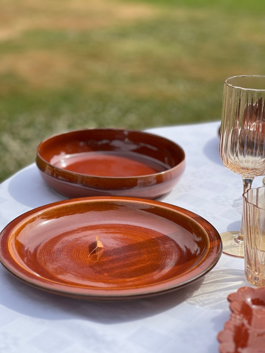 Assiette plate en grès orange - Terre de Feu - B&Inside