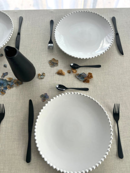 Assiette Plate SNOW PEARL en grès blanc - B&Inside