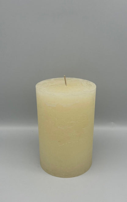Bougie rustique TWIST ivoire - B&Inside