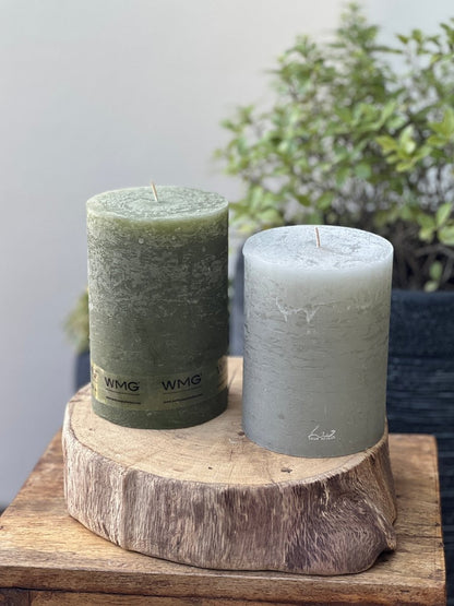 Bougies rustiques vert olive - 2 tailles disponibles - B&Inside