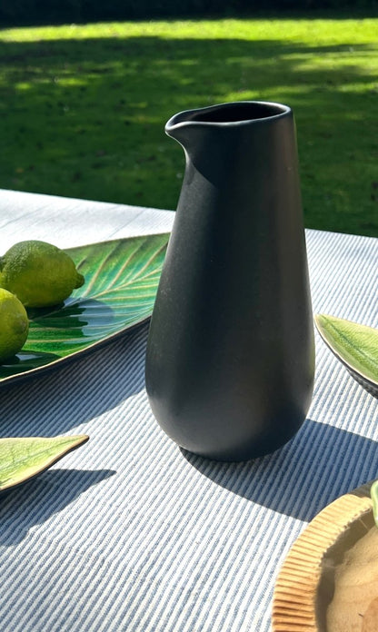 Carafe AlTO en grès noir mat - B&Inside