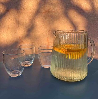 Carafe verre striée - JANA - Design élégant - B&Inside