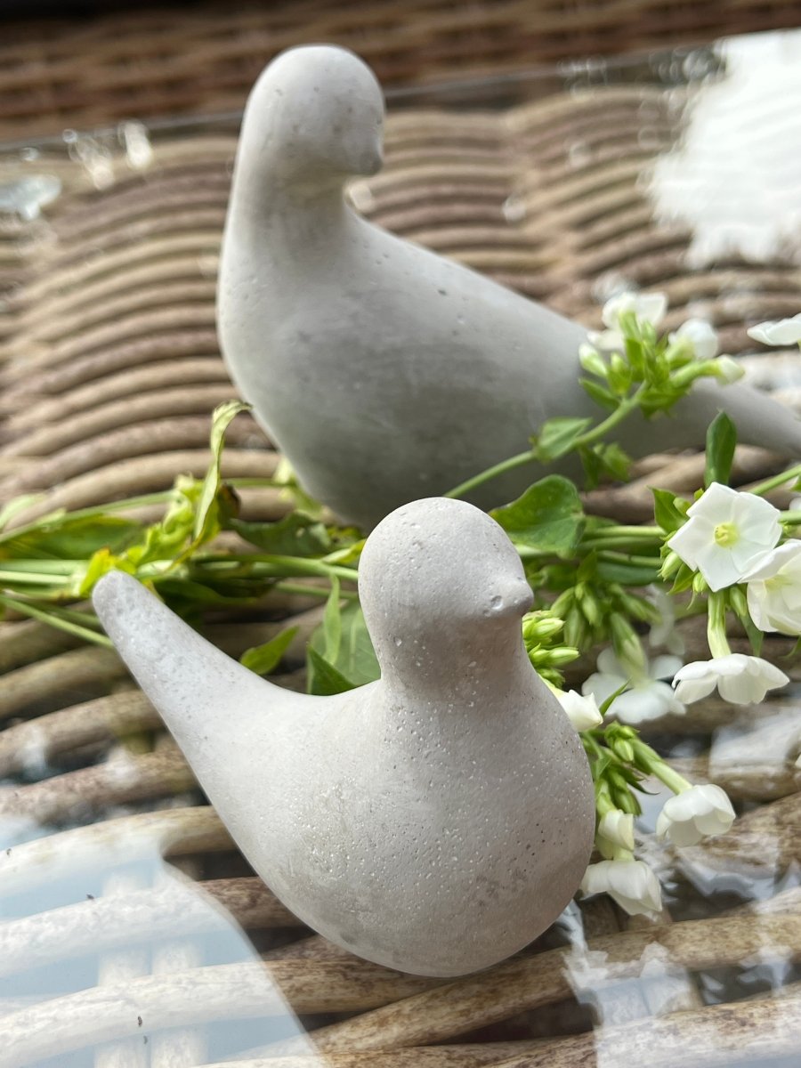 Duo Colombes décoratives en ciment DOVES - B&Inside