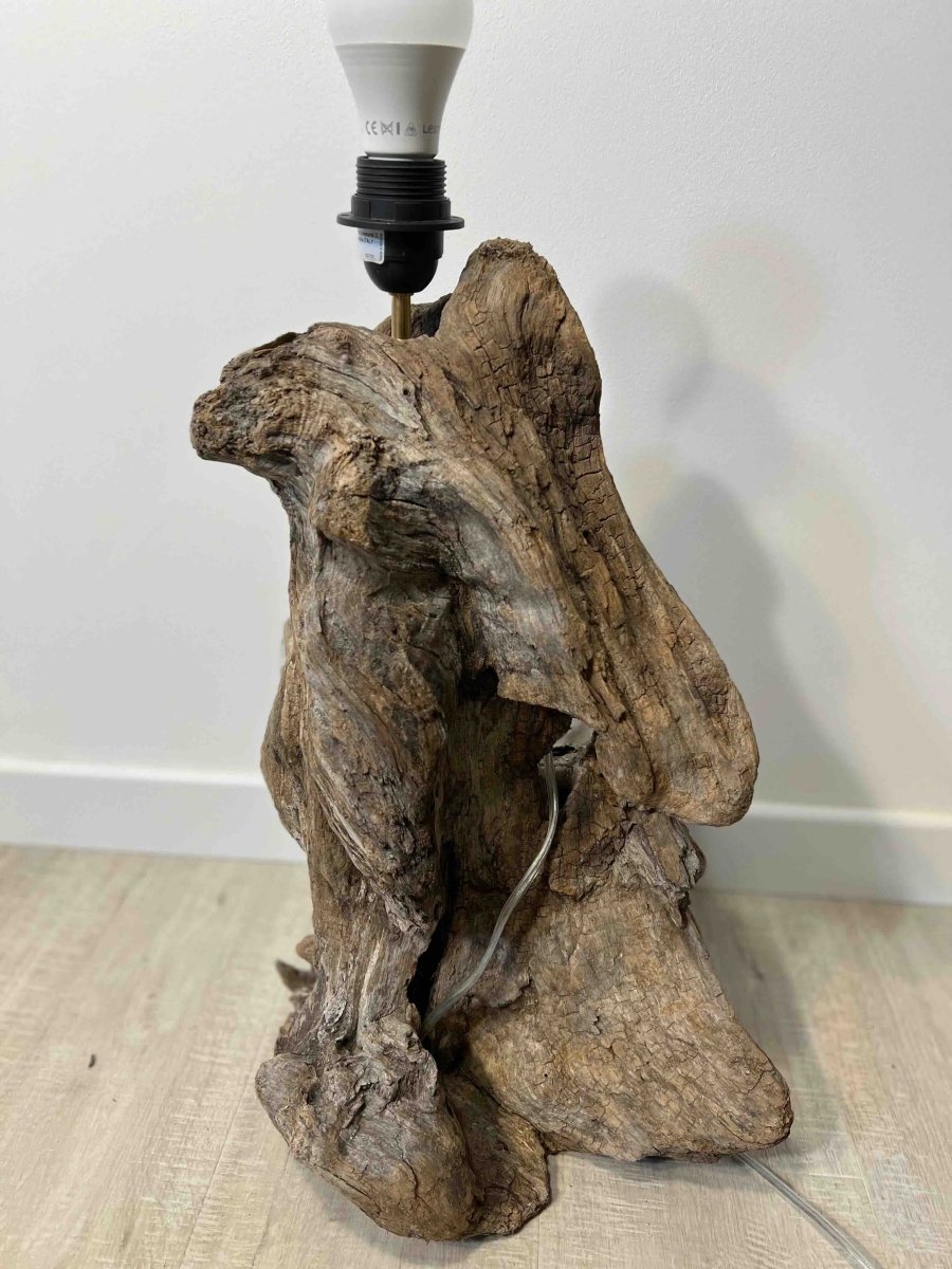 Lampe en bois flotté et abat - jour blanc MEDIUM DRIFTWOOD - B&Inside