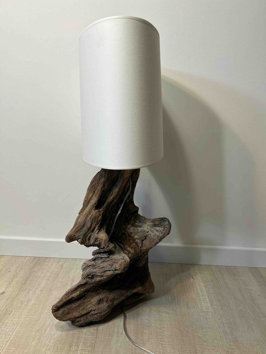 Lampe en bois flotté et abat - jour blanc MEDIUM DRIFTWOOD - B&Inside