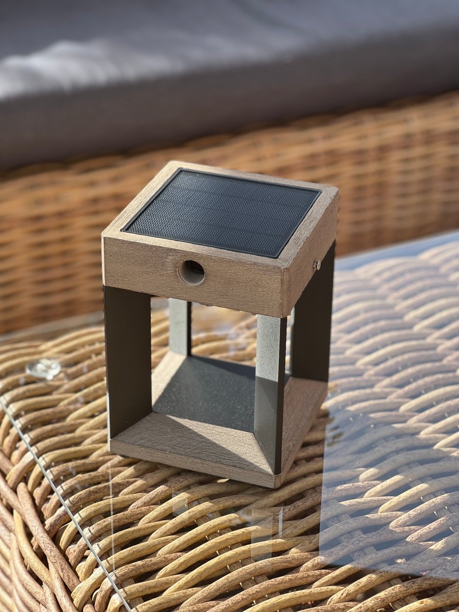 Lampe solaire de table TECKALU noir 300 lumens - B&Inside