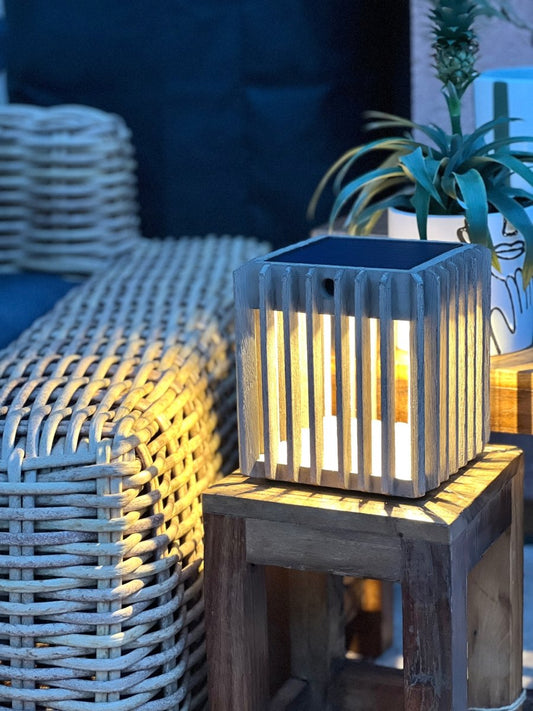 Lampe solaire de table VERTI 300 lumens - B&Inside