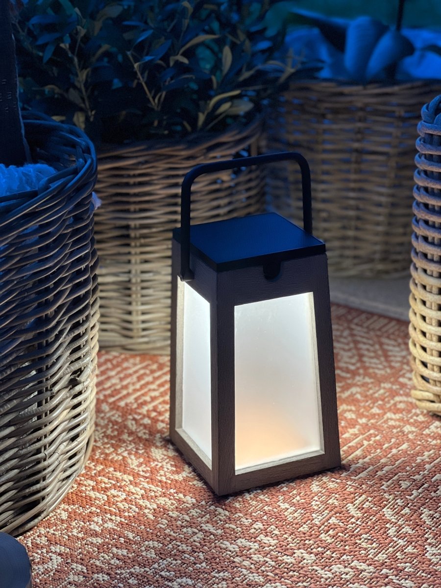 Lampe solaire portable TINKA - B&Inside