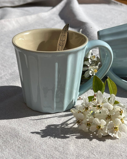 Mug CHARLY - Mug bleu ciel en grès émaillé - B&Inside