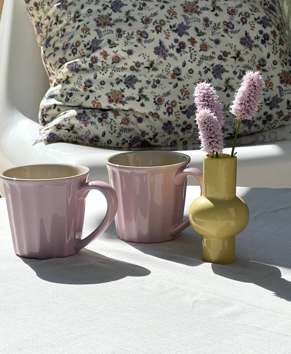 Mug ROSALINE - Mug rose poudrée en grès émaillé - B&Inside