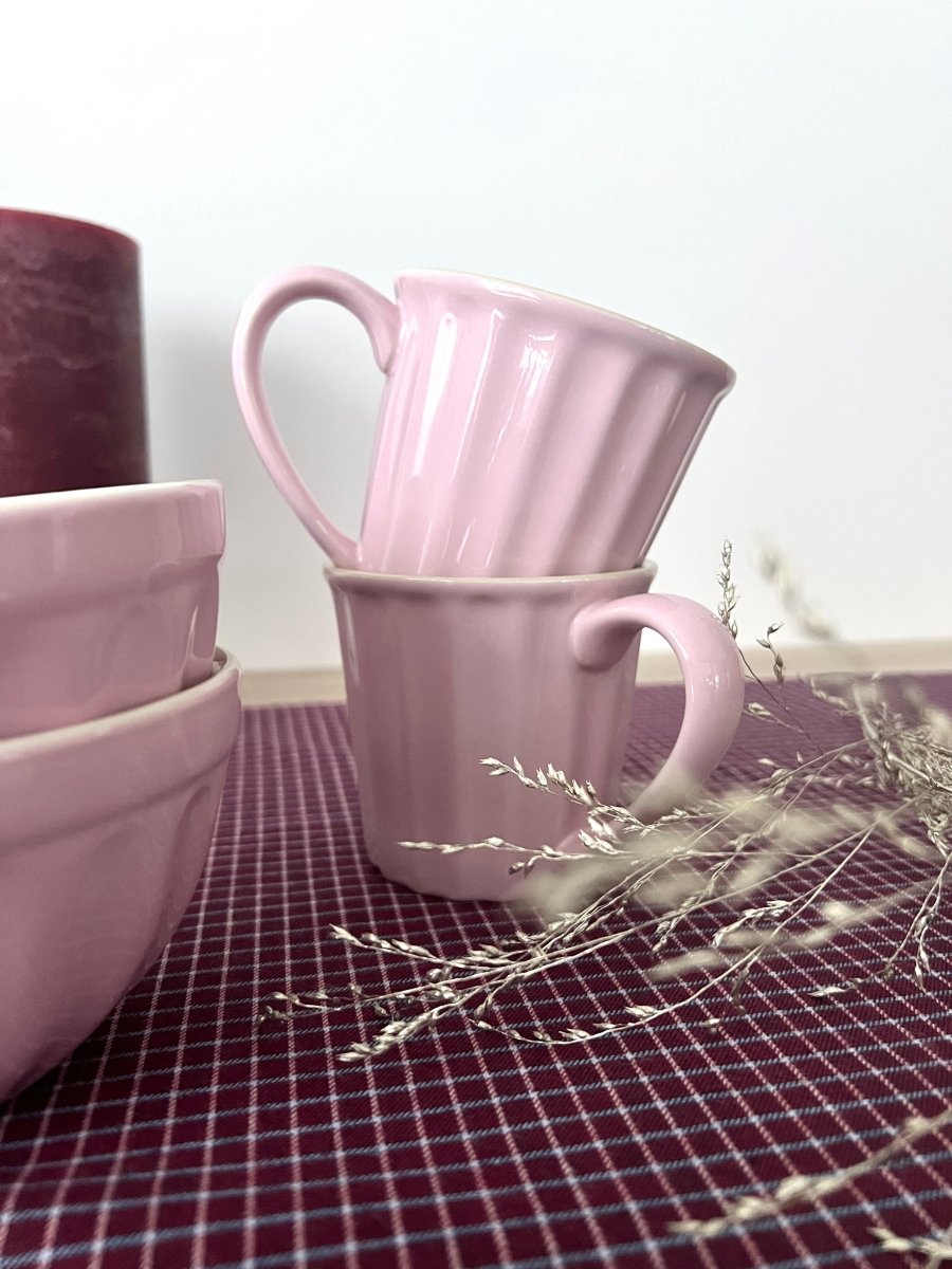 Mug ROSALINE - Mug rose poudrée en grès émaillé - B&Inside