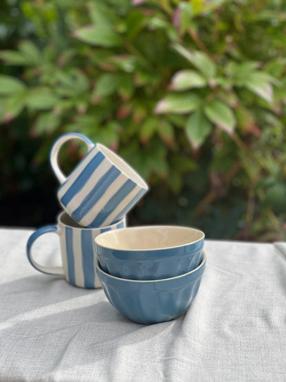 Mug STRIPES bleu et blanc - Céramique artisanale - B&Inside
