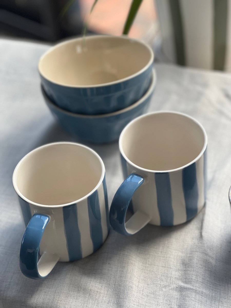 Mug STRIPES bleu et blanc - Céramique artisanale - B&Inside