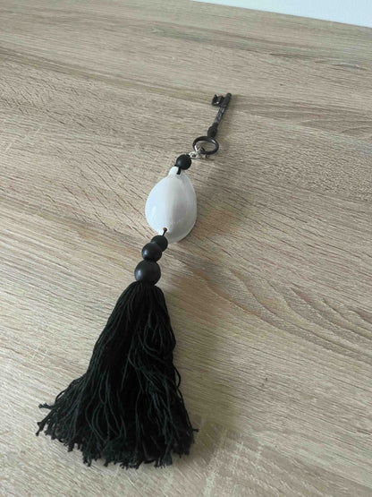 Porte - clés coquillage noir et blanc OGAMA - B&Inside