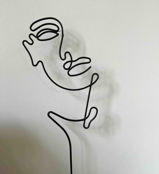 Sculpture décorative FACES - Duo de visages en métal noir - B&Inside