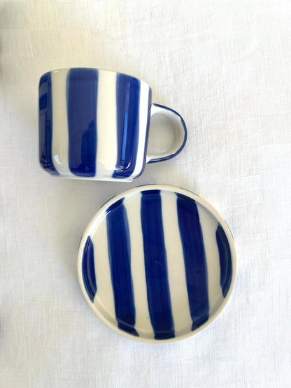 STRIPES EXPRESSO - Tasse et sous tasse de "Magazin Minori" - B&Inside