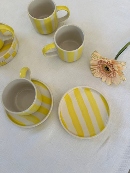 STRIPES EXPRESSO - Tasse et sous tasse de "Magazin Minori" - B&Inside