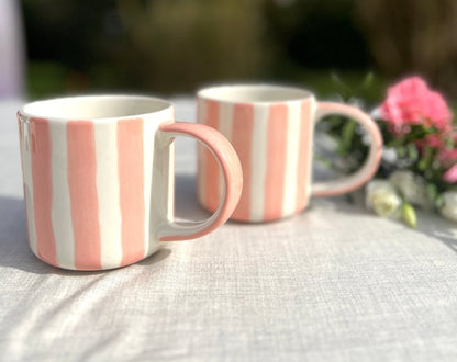 STRIPES - Mug à rayures de " Magazin Minori" rose - jaune - bleu - B&Inside