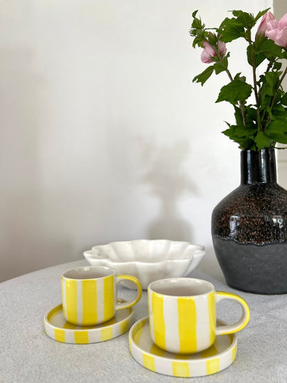 Tasse expresso STRIPES jaune et blanc avec sous - tasse - B&Inside