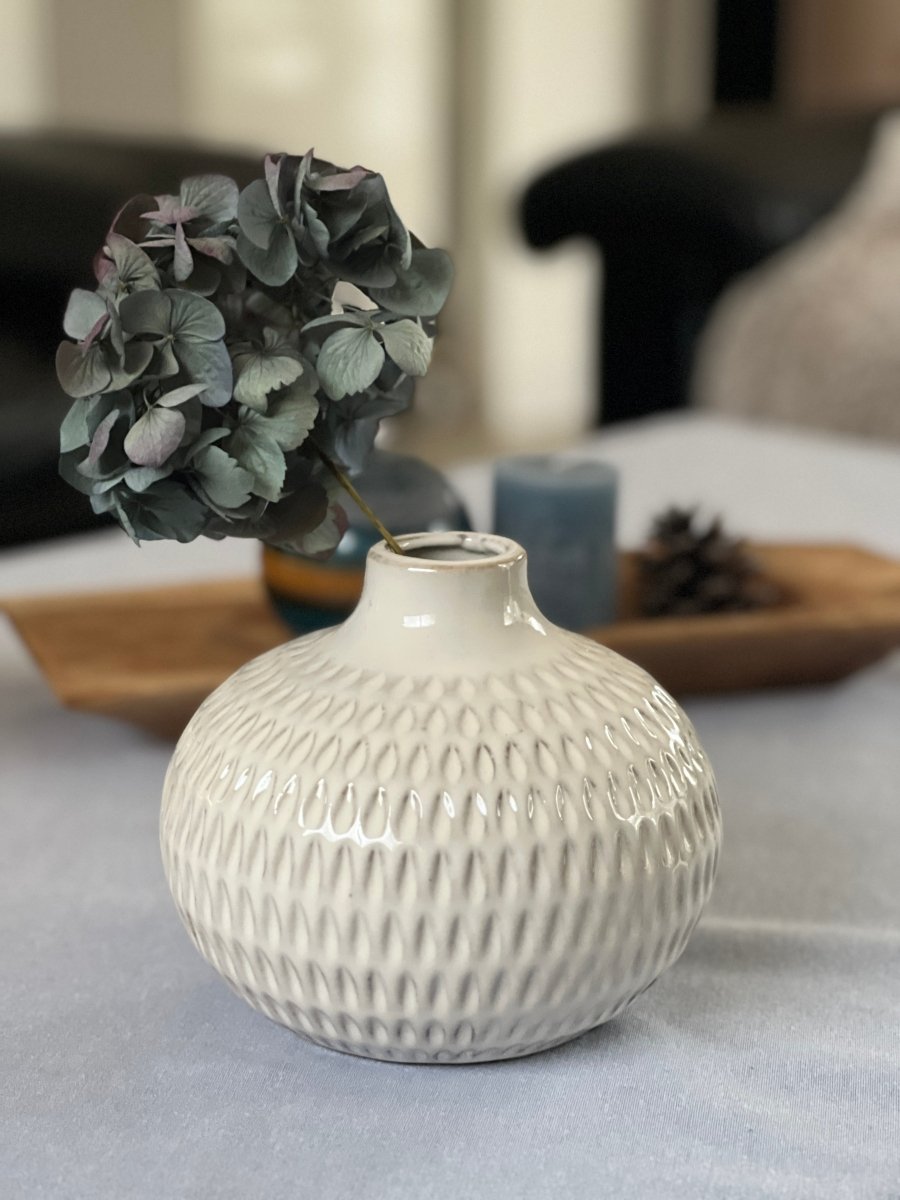 Vase en céramique écru - MAYA - B&Inside