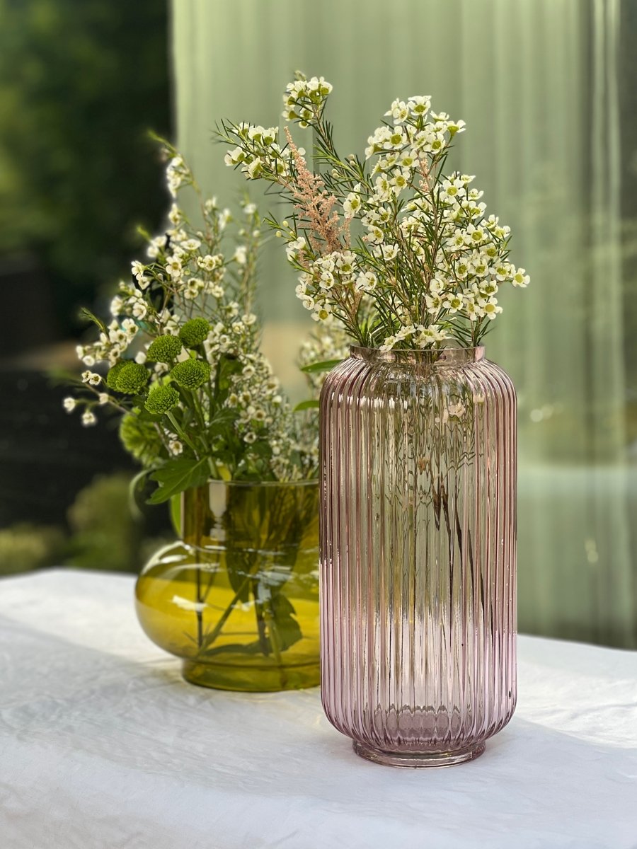 Vase JAZZ en verre rose transparent strié - B&Inside